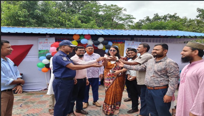 মোহনপুরে ৩ দিন ব্যাপি ভূমি মেলা উদ্বোধন মোহনপুরে ৩ দিন ব্যাপি ভূমি মেলা উদ্বোধন