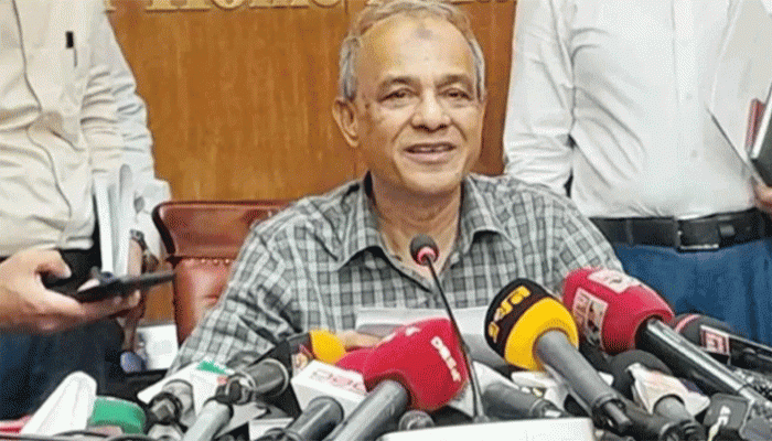 ভালো ব্যবহার করায় মানুষ মনে করে পুলিশ সচল না: স্বরাষ্ট্র উপদেষ্টা