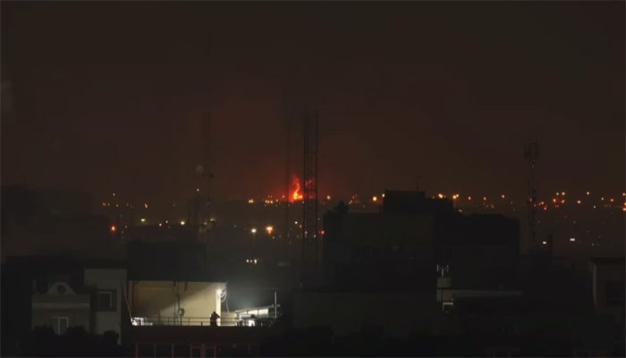 ইয়েমেন থেকে ক্ষেপণাস্ত্র বর্ষণ শুরু হয়েছে ইজ়রায়েলে ইয়েমেন থেকে ক্ষেপণাস্ত্র বর্ষণ শুরু হয়েছে ইজ়রায়েলে