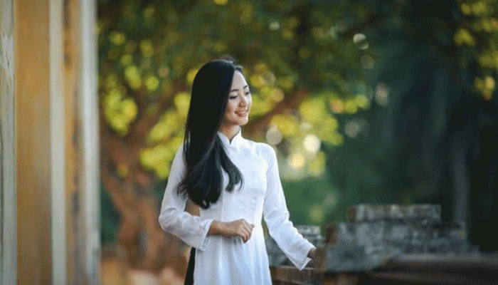 বর্ষাকালে চুলের যত্ন নিবেন যেভাবে বর্ষাকালে চুলের যত্ন নিবেন যেভাবে