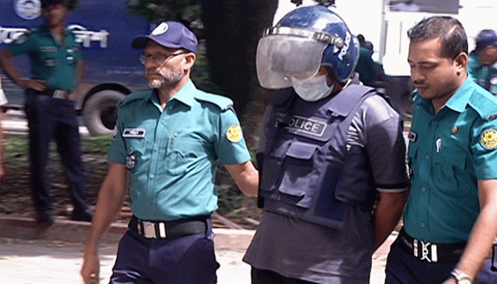 আশুলিয়ায় হত্যার পর ৬ লাশ পোড়ানো মামলায় ১৬ জনের সম্পৃক্ততা আশুলিয়ায় হত্যার পর ৬ লাশ পোড়ানো মামলায় ১৬ জনের সম্পৃক্ততা