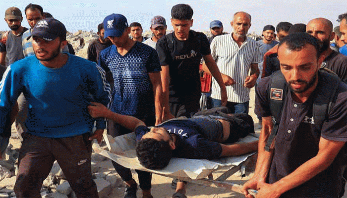 ইরানের সঙ্গে যুদ্ধের মাঝেই গাজায় হামলা ইজরায়েলের! অন্তত ২০ জনের মৃত্যু ইরানের সঙ্গে যুদ্ধের মাঝেই গাজায় হামলা ইজরায়েলের! অন্তত ২০ জনের মৃত্যু