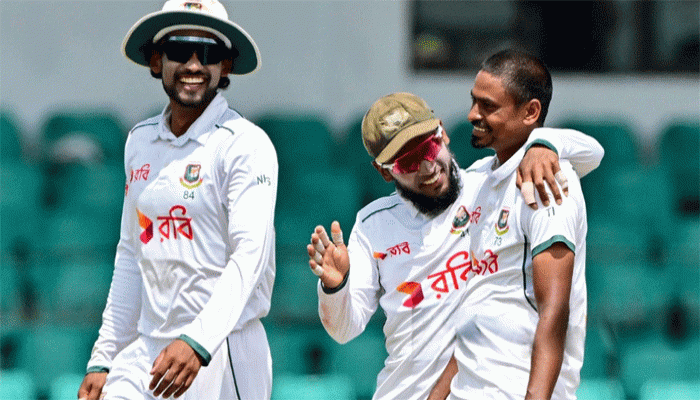 কলম্বো টেস্টের প্রথম ইনিংসে ৪৫৮ রানে অলআউট শ্রীলঙ্কা কলম্বো টেস্টের প্রথম ইনিংসে ৪৫৮ রানে অলআউট শ্রীলঙ্কা