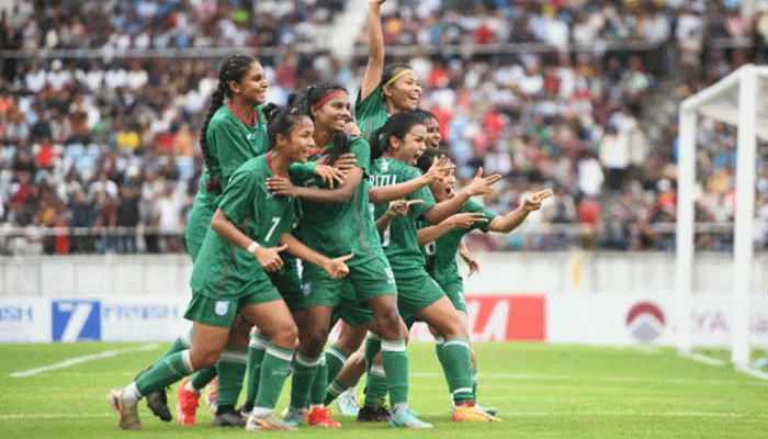 মিয়ানমারকে হারিয়ে ইতিহাস গড়েছে বাংলাদেশ মিয়ানমারকে হারিয়ে ইতিহাস গড়েছে বাংলাদেশ