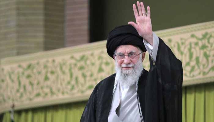 ইসরাইল-ইরান১২ দিনের সংঘাতের পর প্রথমবার জনসমক্ষে খামেনি ইসরাইল-ইরান১২ দিনের সংঘাতের পর প্রথমবার জনসমক্ষে খামেনি