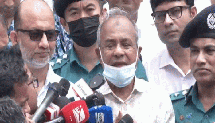 মালয়েশিয়া থেকে যাদেরকে ফেরত পাঠানো হয়েছে তারা জঙ্গি নয়: স্বরাষ্ট্র উপদেষ্টা