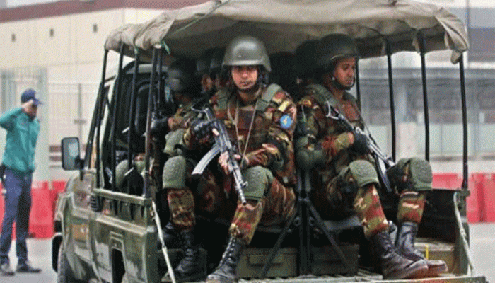 সেনাবাহিনীর ম্যাজিস্ট্রেসি ক্ষমতার মেয়াদ আরও বাড়াল সরকার সেনাবাহিনীর ম্যাজিস্ট্রেসি ক্ষমতার মেয়াদ আরও বাড়াল সরকার