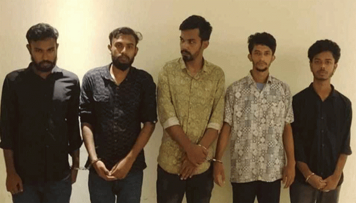 সমন্বয়ক পরিচয়ে সাবেক এমপির বাসায় চাঁদা দাবি, আটক ৫