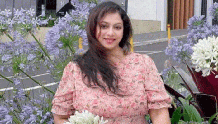 সুখবর দিলেন শাবনূর সুখবর দিলেন শাবনূর