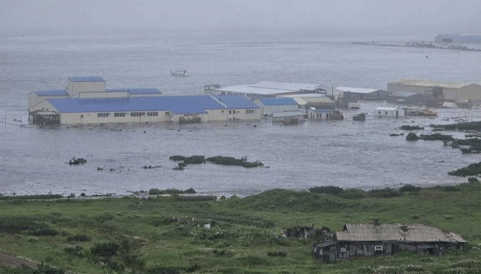 রাশিয়ায় জোরালো ভূমিকম্পের পর সুনামি! জাপান উপকূলেও উঁচু ঢেউ আছড়ে পড়ছে