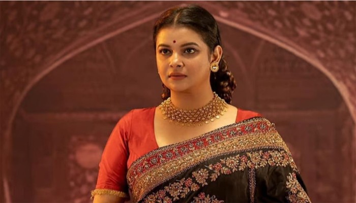 যেই ক্ষমতা পাবে, সেই তার অসৎ ব্যবহার করবে: শবনম ফারিয়া যেই ক্ষমতা পাবে, সেই তার অসৎ ব্যবহার করবে: শবনম ফারিয়া