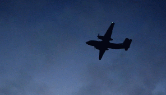 অবতরণের সময় আমেরিকায় উড়োজাহাজ বিধ্বস্ত, নিহত ৪ অবতরণের সময় আমেরিকায় উড়োজাহাজ বিধ্বস্ত, নিহত ৪