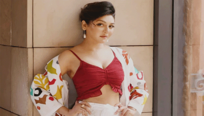 জয়া আহসান: এক দীর্ঘমেয়াদী সম্পর্ক এবং বিয়ে নিয়ে ভাবনা জয়া আহসান: এক দীর্ঘমেয়াদী সম্পর্ক এবং বিয়ে নিয়ে ভাবনা