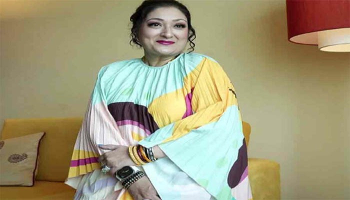 মা কালীর মন্দিরে বসে কষ্টে ফুঁপিয়ে কেঁদে উঠলেন তারকা-পত্নী সুনীতা মা কালীর মন্দিরে বসে কষ্টে ফুঁপিয়ে কেঁদে উঠলেন তারকা-পত্নী সুনীতা