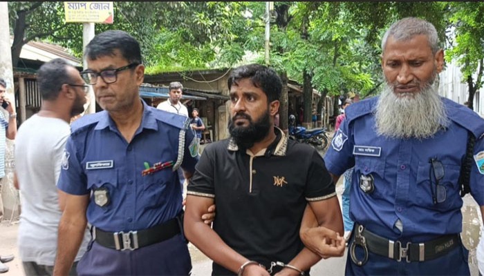 সিরাজগঞ্জে ধর্ষণ মামলায় এক আসামির যাবজ্জীবন, অন্যজন খালাস সিরাজগঞ্জে ধর্ষণ মামলায় এক আসামির যাবজ্জীবন, অন্যজন খালাস