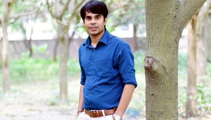 রাজশাহী শিক্ষাজগতে বিপ্লব: জুলাই হুমকি’র অডিও ফাঁস, প্রক্টরের অপমানজনক পতন!