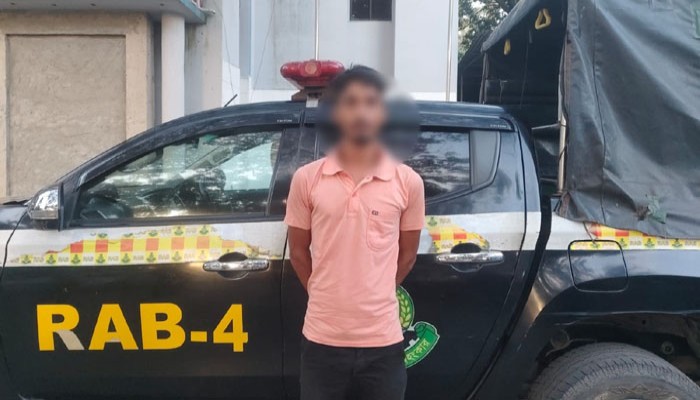 রাজশাহীতে ভুট্টাক্ষেতে বৃদ্ধার ক্ষত-বিক্ষত লাশ উদ্ধার! প্রধান আসামি ফিরোজ গ্রেফতার রাজশাহীতে ভুট্টাক্ষেতে বৃদ্ধার ক্ষত-বিক্ষত লাশ উদ্ধার! প্রধান আসামি ফিরোজ গ্রেফতার