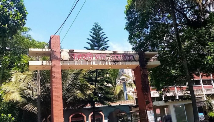 নেত্রকোনার বারহাট্টায় কিশোরী ধর্ষণ ও অন্তঃসত্ত্বা: এক নারী গ্রেপ্তার