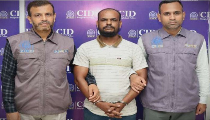 বৈষম্যবিরোধী আন্দোলনে গুলিবর্ষণের ঘটনায় শ্রমিক লীগ নেতা গ্রেফতার বৈষম্যবিরোধী আন্দোলনে গুলিবর্ষণের ঘটনায় শ্রমিক লীগ নেতা গ্রেফতার