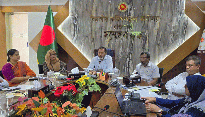 রাজশাহী মহানগরীতে টাইফয়েড টিকাদান ক্যাম্পেইন শুরু ১২ অক্টোবর রাজশাহী মহানগরীতে টাইফয়েড টিকাদান ক্যাম্পেইন শুরু ১২ অক্টোবর