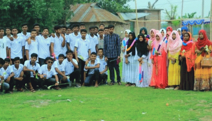 তানোরে আবারো শীর্ষে কলমা আইডিয়াল স্কুল এ্যান্ড কলেজ তানোরে আবারো শীর্ষে কলমা আইডিয়াল স্কুল এ্যান্ড কলেজ