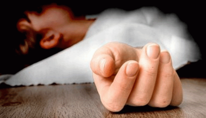 তৃতীয় কন্যাসন্তান হওয়ায় সাতক্ষীরায় নবজাতককে হত্যা করলো মা তৃতীয় কন্যাসন্তান হওয়ায় সাতক্ষীরায় নবজাতককে হত্যা করলো মা