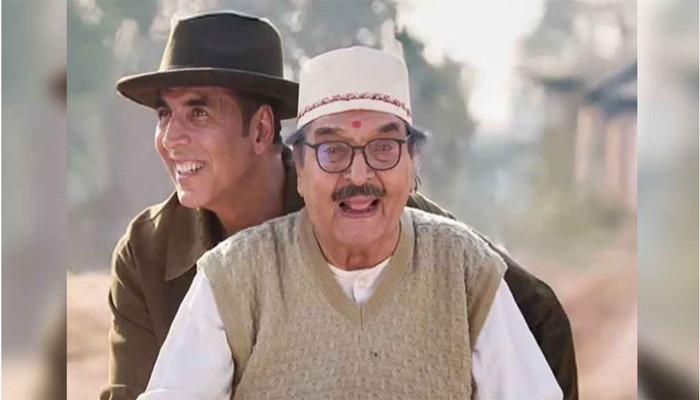 বলিউড হারাল কমেডি কিংবদন্তিকে  অক্ষয়ের আবেগঘন স্মৃতিচারণ বলিউড হারাল কমেডি কিংবদন্তিকে  অক্ষয়ের আবেগঘন স্মৃতিচারণ