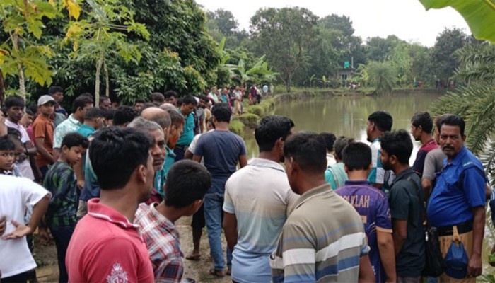 মহানগরীতে পুকুরে অজ্ঞাত ব্যক্তির লাশ মহানগরীতে পুকুরে অজ্ঞাত ব্যক্তির লাশ