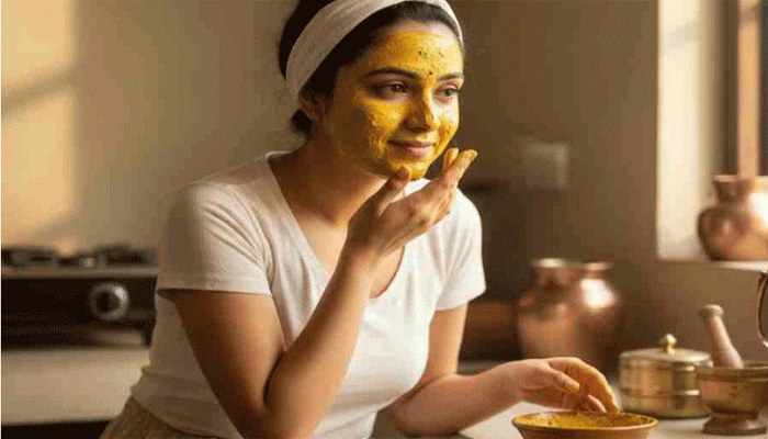 গালে বা ঠোঁটের উপরে রোমের আধিক্য কমবে বিশেষ কিছু ঘরোয়া টোটকায় গালে বা ঠোঁটের উপরে রোমের আধিক্য কমবে বিশেষ কিছু ঘরোয়া টোটকায়