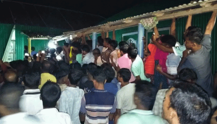 পাবনায় নামাজরত বাবাকে কুপিয়ে হত্যা করলো মাদকাসক্ত ছেলে