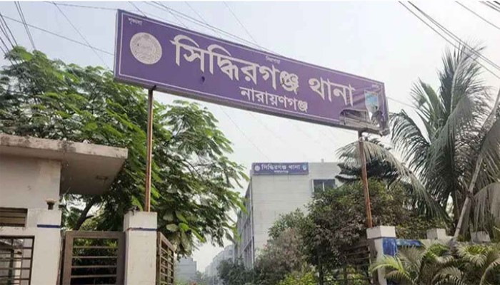 মাইক্রোবাসে তুলে ধর্ষণের পর রাস্তায় ফেলে যাওয়া হয় তরুণীকে