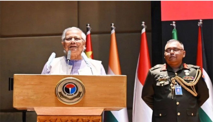 শান্তিপূর্ণ ও উৎসবমুখর নির্বাচন নিশ্চিতে সেনাবাহিনীর সহায়তা প্রয়োজন: প্রধান উপদেষ্টা