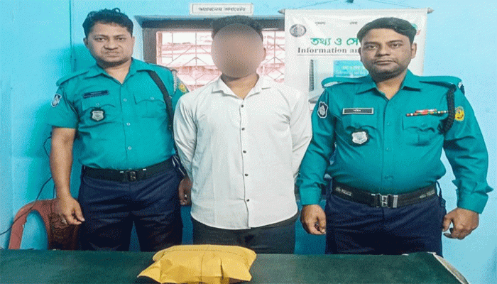 রাজশাহী মহানগরীতে গাঁজাসহ একজন গ্রেফতার