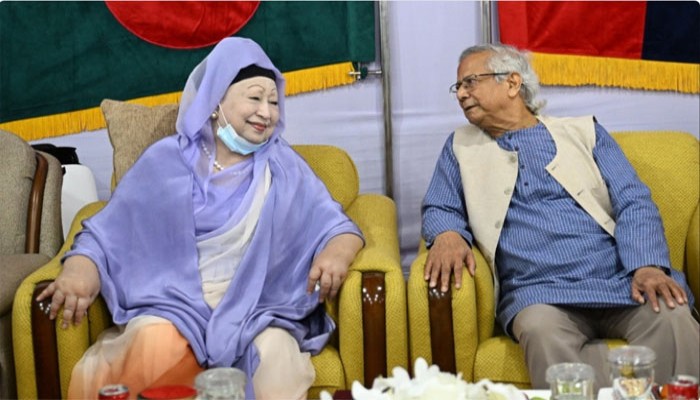 প্রধান উপদেষ্টার সঙ্গে বিএনপি চেয়ারপারসনের সৌজন্য সাক্ষাৎ