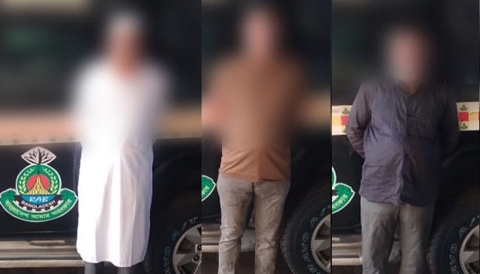 ফটিকছড়িতে আপন দুই ভাই হত্যা মামলার তিন পলাতক আসামি গ্রেপ্তার