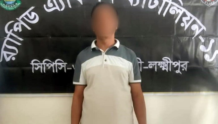 নোয়াখালীতে সুদের টাকার জন্য ব্যবসায়ীকে পিটিয়ে হত্যা, গ্রেপ্তার-১