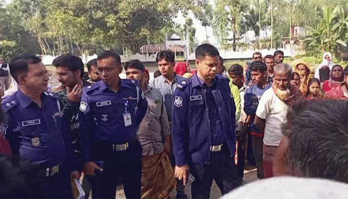 শাহজাদপুরে ড্রাম ট্রাকের ধাক্কায় স্কুল শিক্ষিকা নিহত