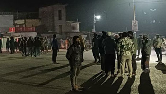 নগরীর শামপুরে বালু বোঝাই ট্রাকের চাপায় এক ব্যক্তি নিহত