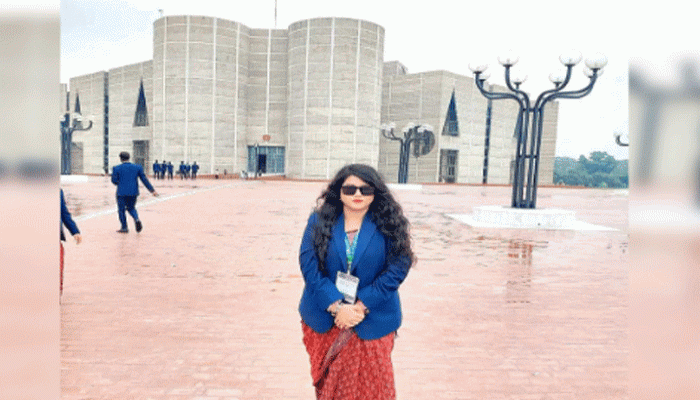 বগুড়ার বাসা থেকে এক প্রভাষকের মরদেহ উদ্ধার