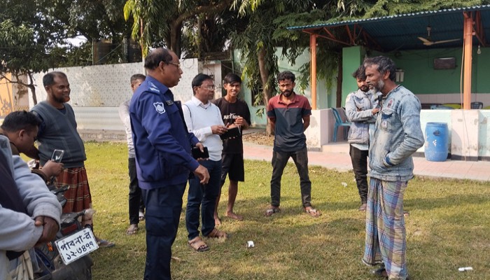 তানোরে নাইস গার্ডেন পার্ক থেকে ২ গরু চুরি, থানায় মামলা