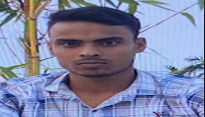 অবৈধ পুকুর খননে বাধা দেওয়ায় কৃষককে ভেকুচাপায় হত্যা