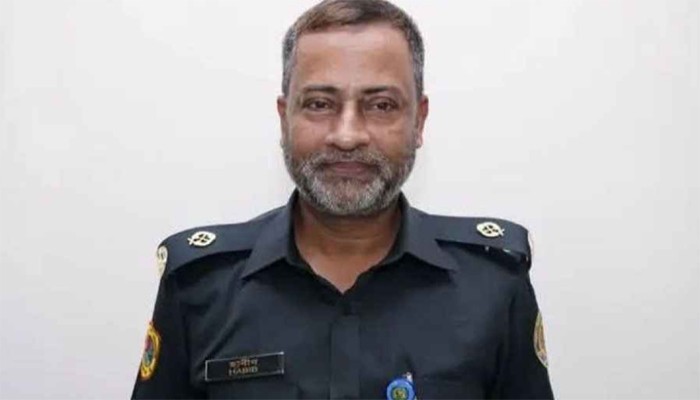 ঝিনাইদহে ‘নিলাম নাটক’ সাজিয়ে সরকারি বাইক বিক্রি, ধরা খেয়ে যা বললেন জেল সুপার