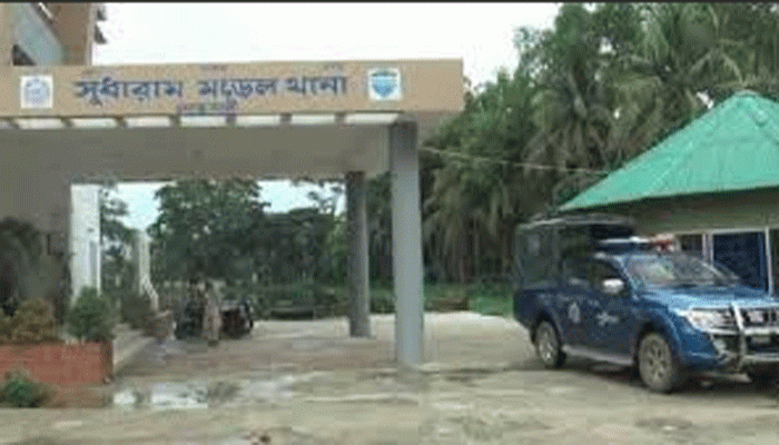নোয়াখালীতে মোটরসাইকেল-পিকআপ সংঘর্ষে ২ তরুণের মৃত্যু