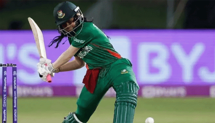 স্বর্ণার তাণ্ডবে বাংলাদেশের ছক্কার রেকর্ড