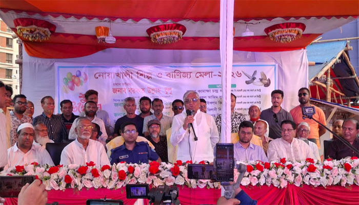 মা-বোনের সম্ভ্রমহানির সাথে যারা বেঈমানী করেন, তাদের রাজনীতি করার অধিকার নেই: বরকত উল্লাহ বুলু