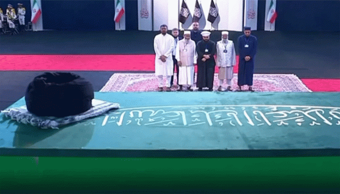 তেহরানের গ্র্যান্ড মোসাল্লায় খামেনিকে শেষ শ্রদ্ধা জানাল জামায়াতের প্রতিনিধিদল