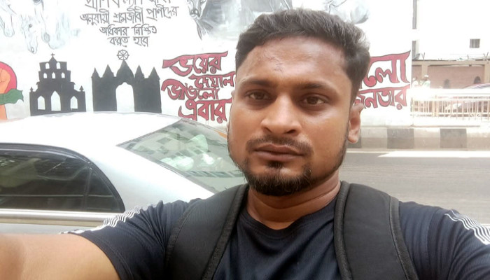 স্ত্রীকে চাবুক দিয়ে মারধর ও পিতাকে নমরুদ বলে তিরস্তার করা সেই মাদকাসক্ত সনেটের বিরুদ্ধে থানায় মামলা