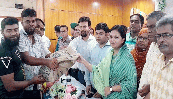 মানুষের জীবনমান উন্নয়নে দৃশ্যমান কিছু করতে চাই : সমাজকল্যাণ প্রতিমন্ত্রী ফারজানা শারমিন