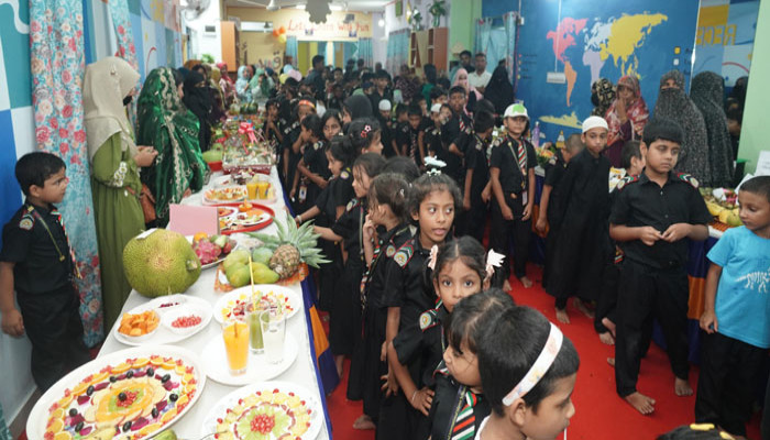 কাটাখালিতে মেগামাইন্ড ইন্টারন্যাশনাল ইসলামিক স্কুলে মৌসুমি ফল উৎসব