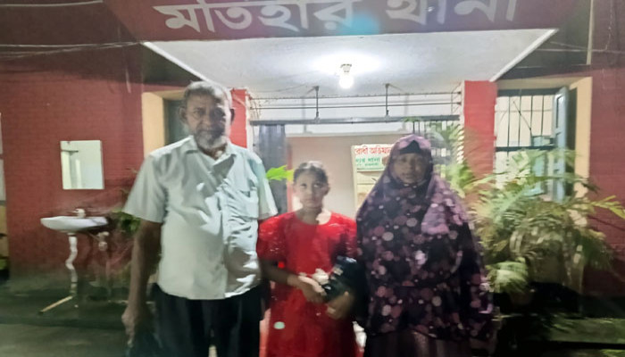 মতিহার থানার ইন্সপেক্টর পরিচয়ে প্রতারণা, বিকাশে টাকা হাতিয়ে নেওয়ার অভিযোগ